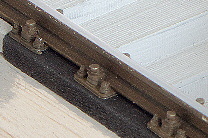 Spur 1 Gruben-Rippenplatte für Oberbau K mit Profil S49, Set zu 22 Platten