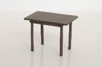 Spur 0 Bausatz 2 einfache Tische